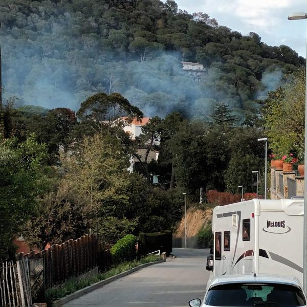 Petit incendi a la zona d'Aquensa